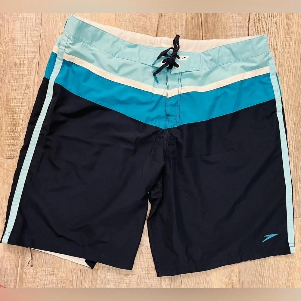 Speedos Men’s Swim Trunks Sea Colors Navy Blue Expandable Waist, Men’s Sz XXL